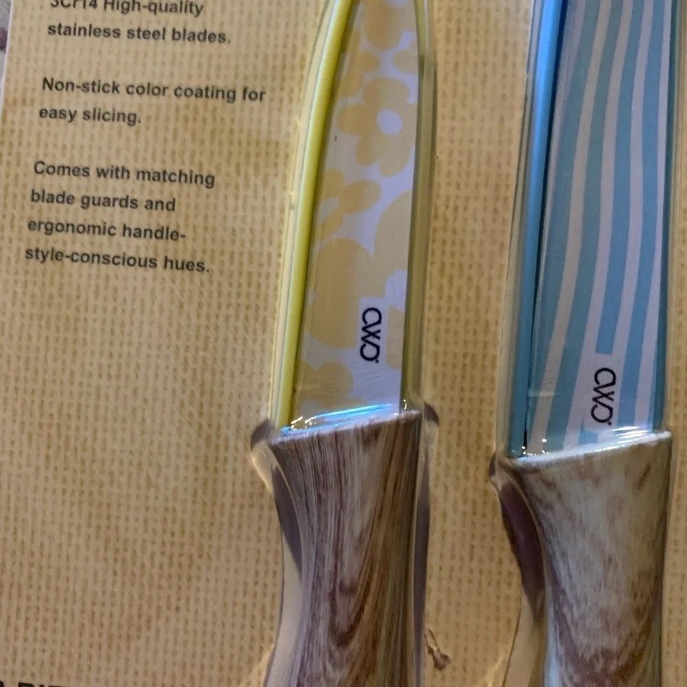3-Piece Essential Knives Set - Blue and Yellow